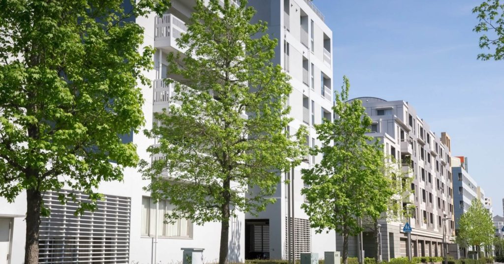 建ち並ぶマンション